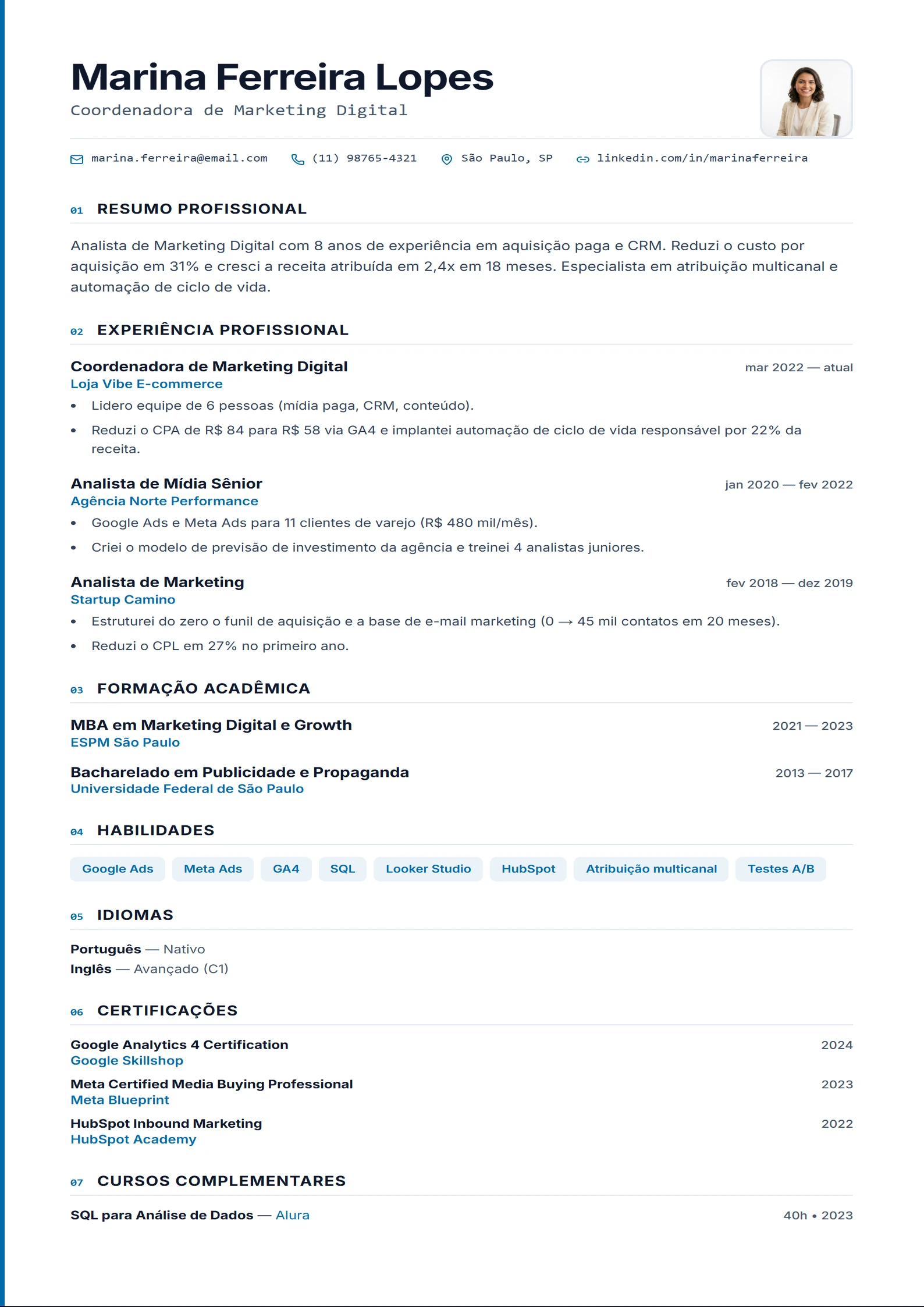 Modelo de currículo Estrategista